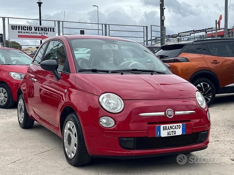 Rosso Usata 2010 Fiat 500 Pop Tre volumi | 5700 € (Buon prezzo) - Immagine 1/4