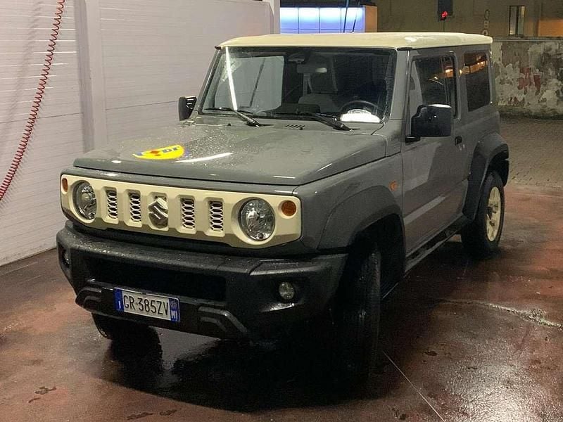 Occasion Suzuki Jimny 102 PK (75 kW) 2023 Grijs SUV