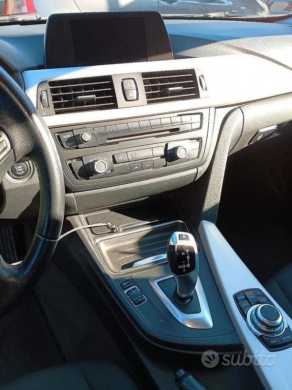 Usata BMW 316 116 CV (85 kW) 2013 Grigio Station wagon