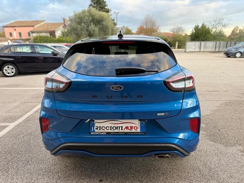 Usata Ford Puma ST-Line 125 CV (91 kW) 2021 Blu Station wagon
