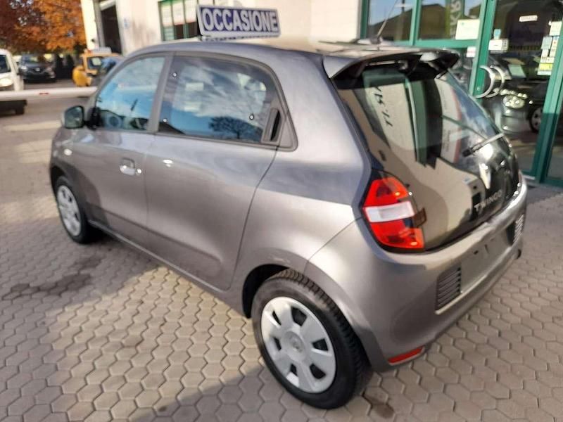 Usata Renault Twingo Life 69 CV (50 kW) 2018 Grigio Utilitaria