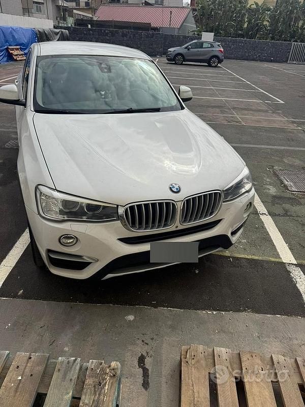 Usata BMW X4 Advantage 190 CV (139 kW) 2017 SUV