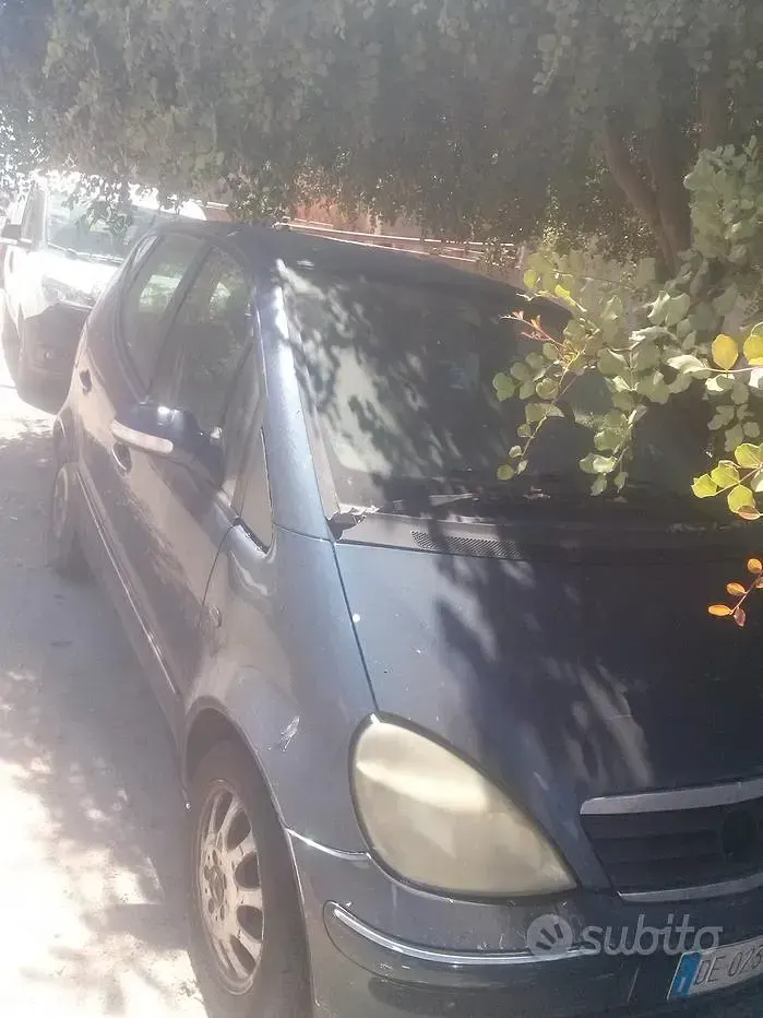Usata Mercedes A170 75 CV (55 kW) 2003 Bluazzurro Berlina