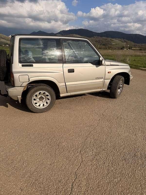 Usata Suzuki Vitara 75 CV (55 kW) 2001 SUV