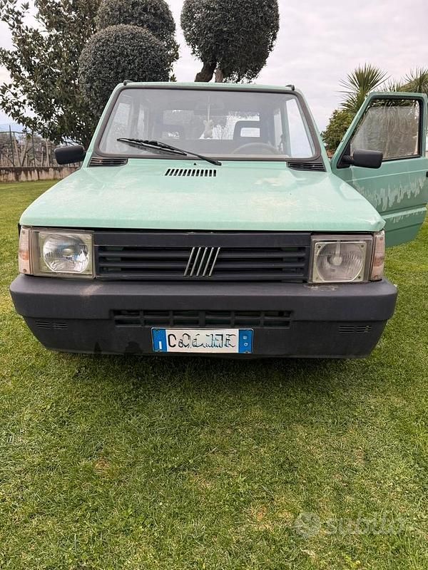 Usata Fiat Panda Young 54 CV (39 kW) 2002 Verde Berlina