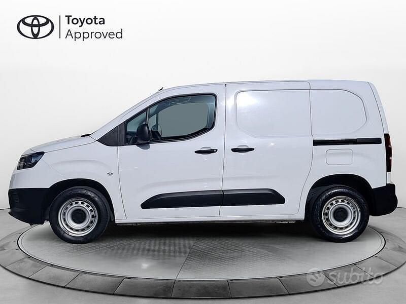 Usata Toyota Proace Verso City 2022 Bianco Station wagon
