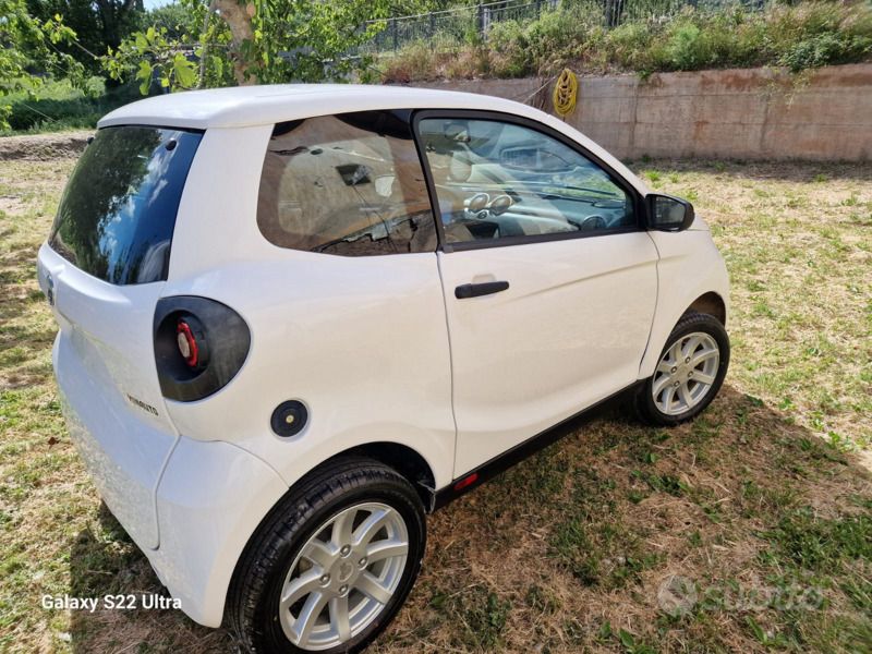 Usata 2021 Aixam Microcar Due volumi | 7700 € - Immagine 1/4