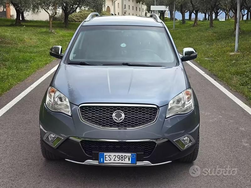 Usata Ssangyong (KGM) Korando 175 CV (128 kW) 2013 Grigio SUV