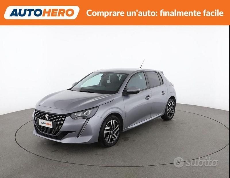Usata Peugeot 208 Allure 101 CV (74 kW) 2021 Grigio Utilitaria