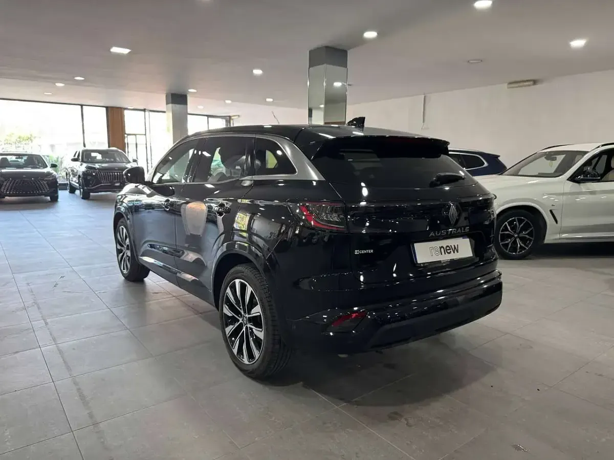 Usata Renault Austral Techno 131 CV (96 kW) 2023 Nero SUV