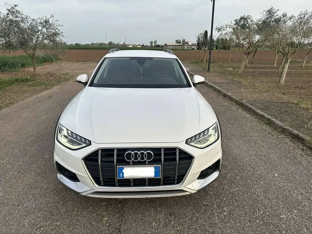 Usata Audi A4 Allroad Business 204 CV (150 kW) 2021 Bianco Station wagon