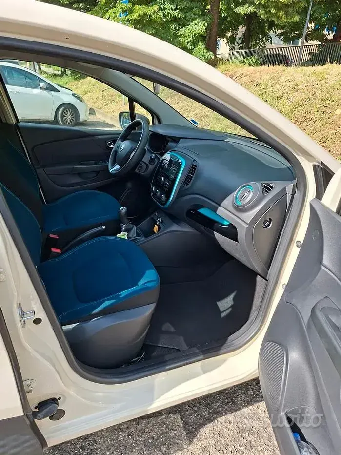 Occasion Renault Captur 90 ch (66 kW) 2016 SUV