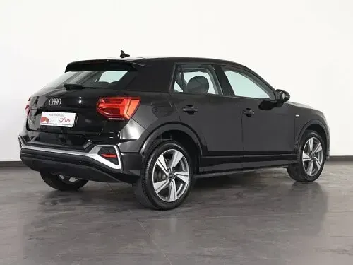 Usata Audi Q2 S-Line 150 CV (110 kW) 2023 Grigio daytona SUV