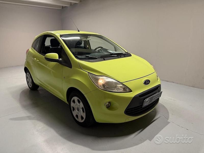 Verde Usata 2012 Ford Ka Plus Business Edition Due volumi | 4900 € (Buon prezzo) - Immagine 1/4