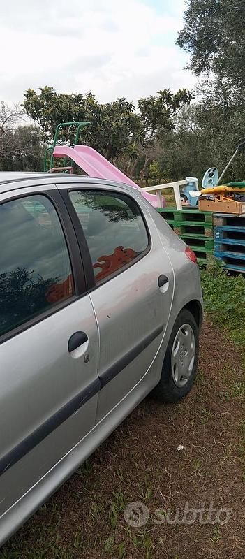 Usata Peugeot 206 2002 Grigio Berlina