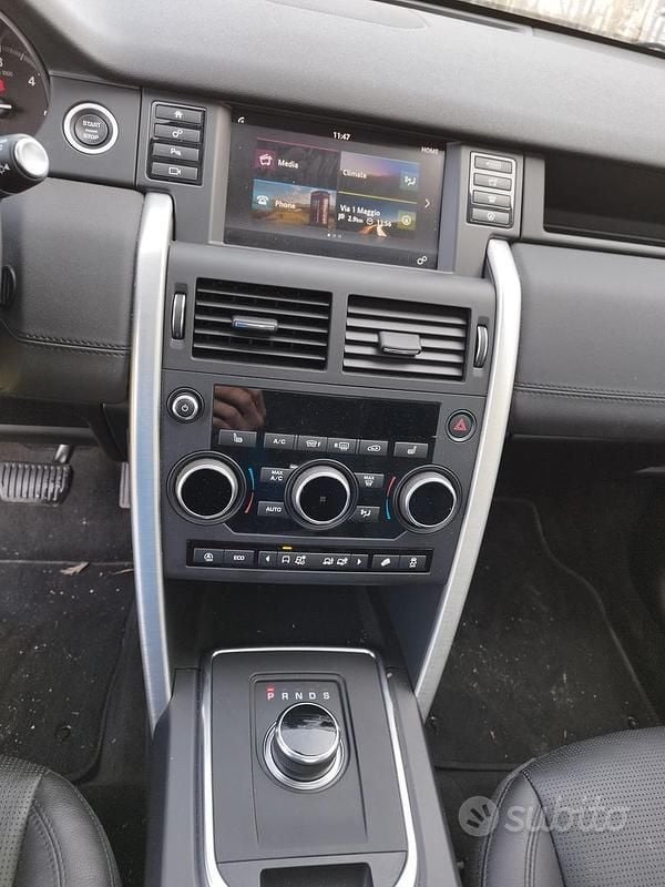 Usata Land Rover Discovery Sport HSE 180 CV (132 kW) 2019 Grigio SUV