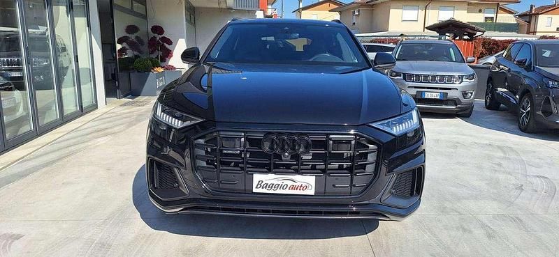 Usata Audi Q8 S-line plus 286 CV (210 kW) 2023 Nero metallizzato SUV