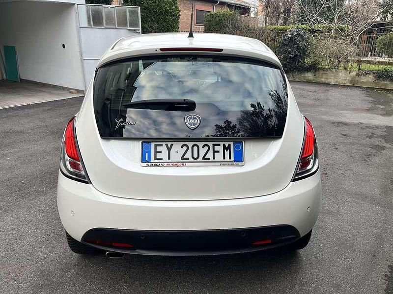 Usata Lancia Ypsilon S 95 CV (69 kW) 2014 Utilitaria