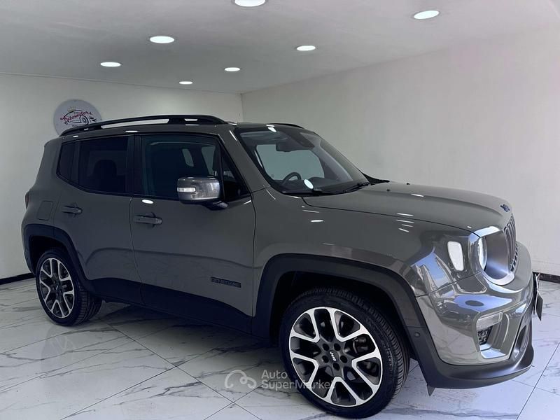 Usata Jeep Renegade Limited 179 CV (131 kW) 2022 Grigio SUV