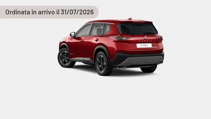 Usata Nissan X-Trail Acenta 214 CV (157 kW) 2024 Argento SUV