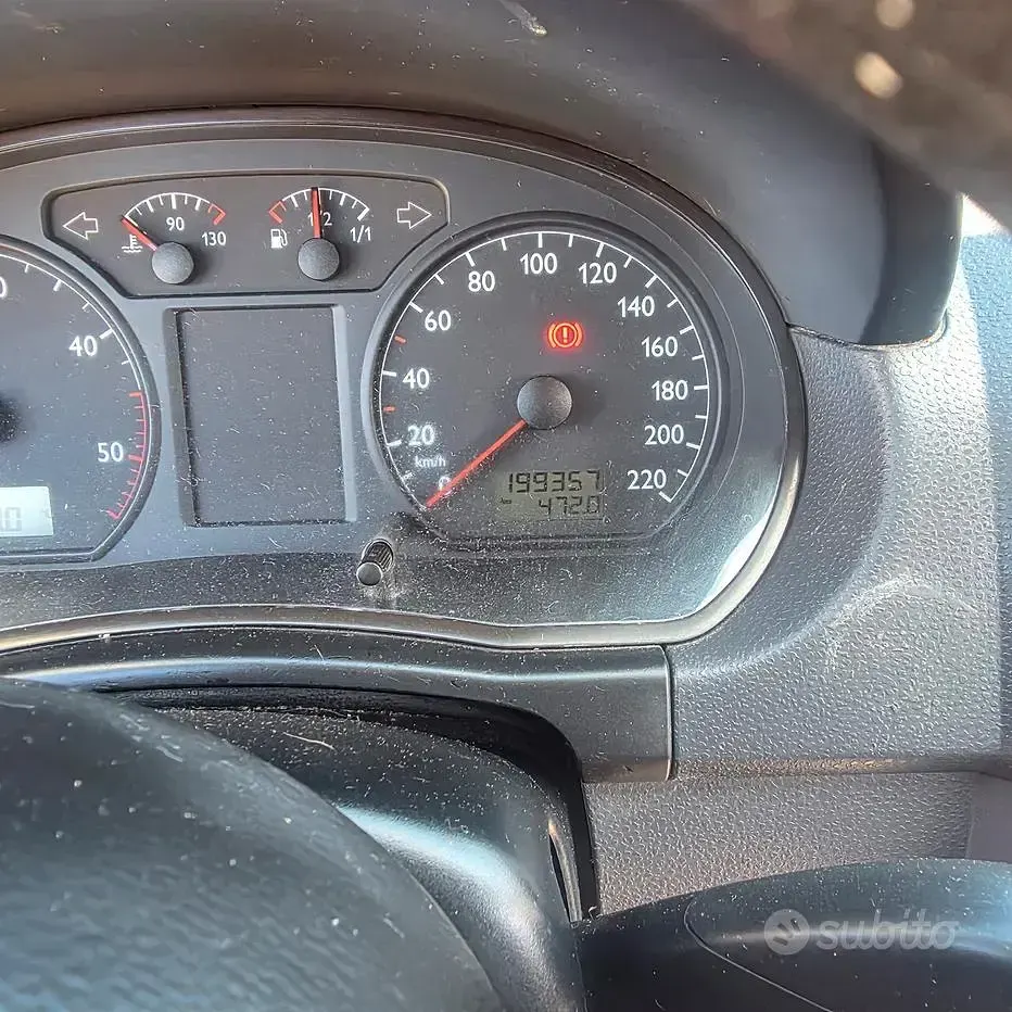 Usata VW Polo 75 CV (55 kW) 2004 Utilitaria