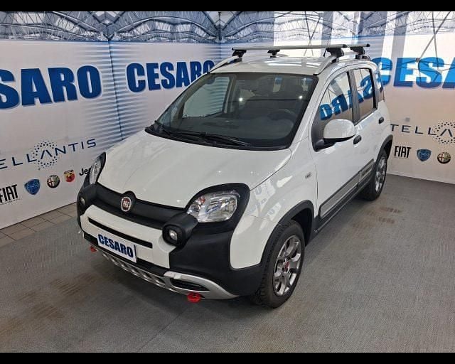 Usata Fiat Panda Cross Cross 86 CV (63 kW) 2018 Bianco gelato (pastello) Utilitaria