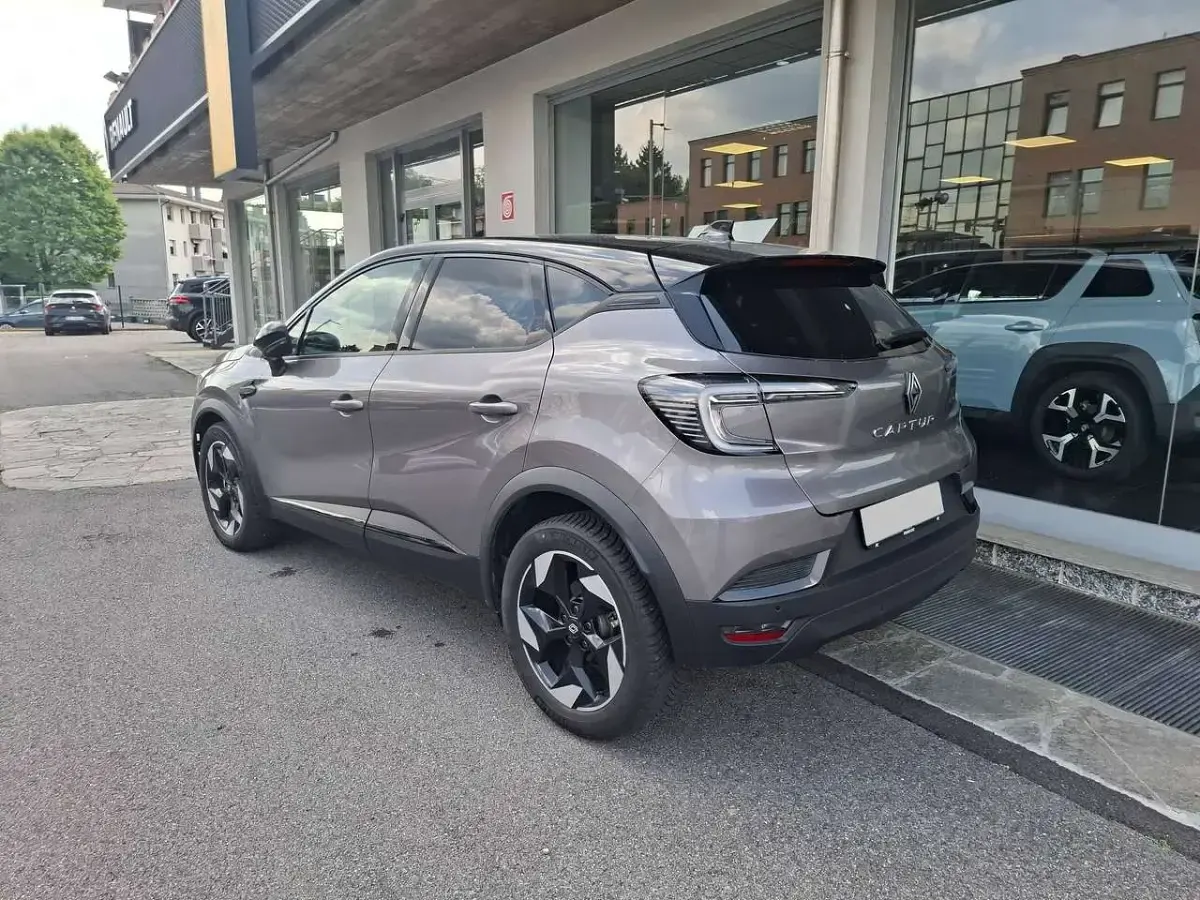 Usata Renault Captur Techno 91 CV (66 kW) 2025 Be style milano SUV