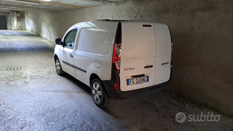 Usata Renault Kangoo 105 CV (77 kW) 2017 Bianco Monovolume