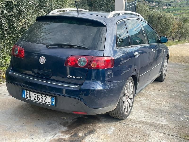 Usata Fiat Croma 2009 Blu Station wagon