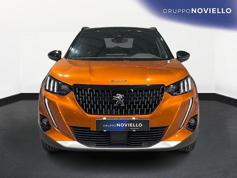Usata Peugeot 2008 GT-line 131 CV (96 kW) 2022 Grigio scuro SUV