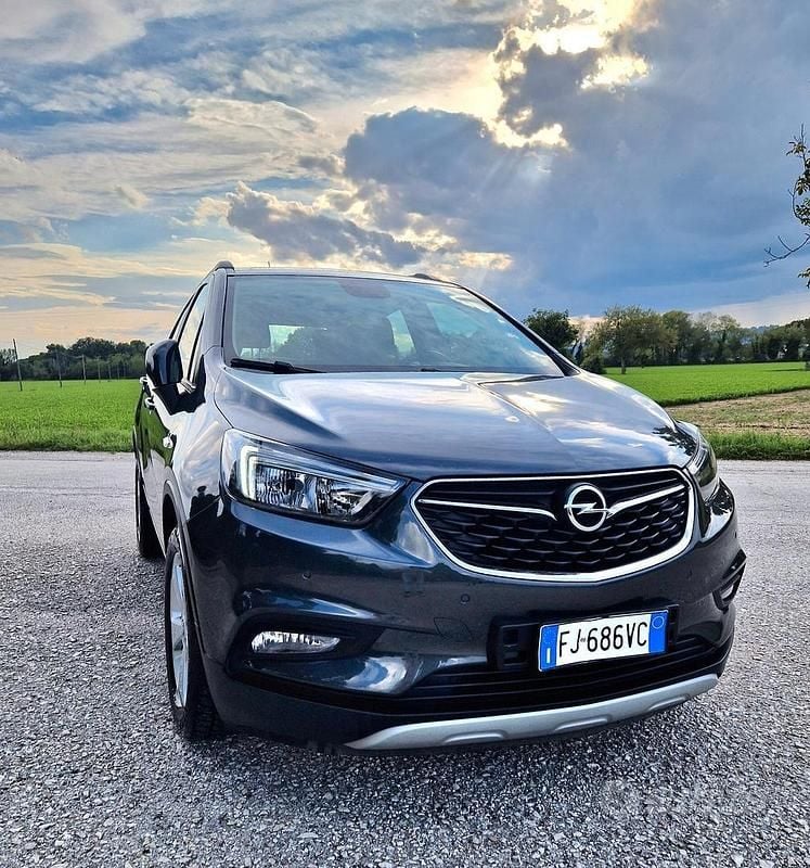 Usata Opel Mokka X Business 136 CV (100 kW) 2017 Grigio SUV