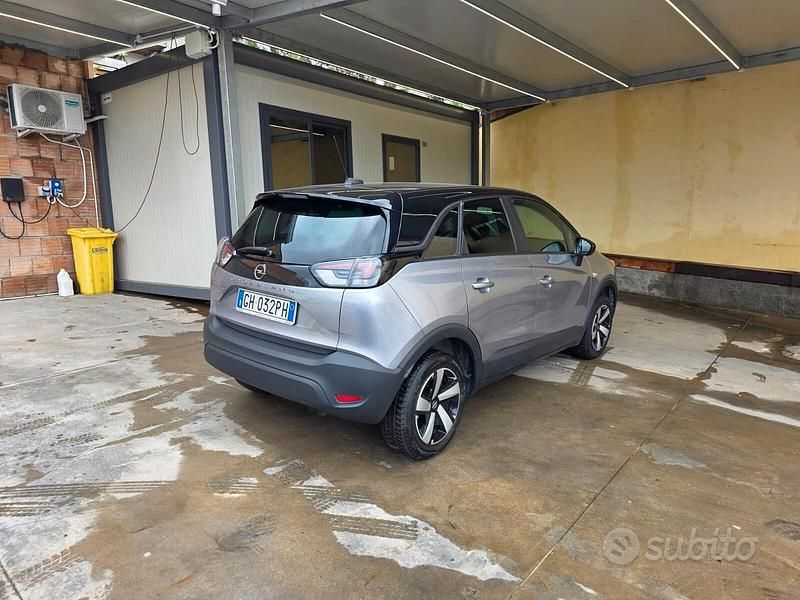 Usata Opel Crossland X Edition 120 CV (88 kW) 2021 Grigio SUV