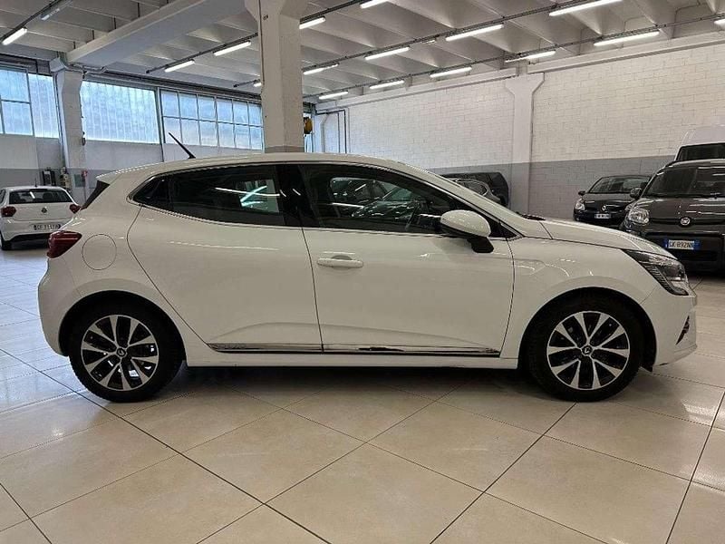 Usata Renault Clio V Intens 101 CV (74 kW) 2020 Bianco Berlina