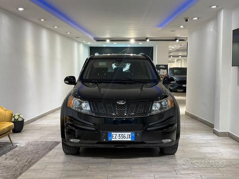 Usata Mahindra XUV500 140 CV (102 kW) 2015 Nero SUV