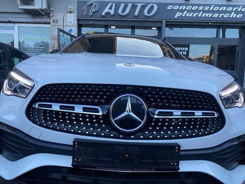 Usado Mercedes GLA200 Premium 163 CV (119 kW) 2022 Negro SUV