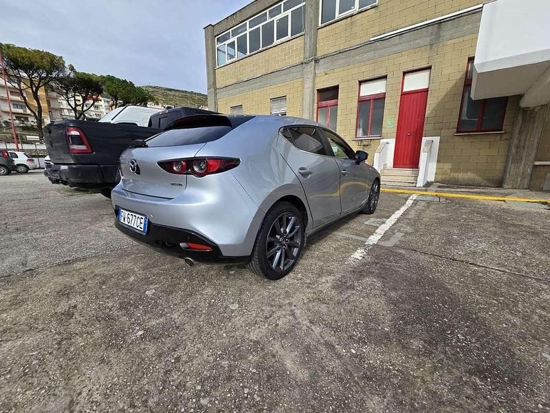 Usata Mazda 3 116 CV (85 kW) 2019 Blu/azzurro Berlina