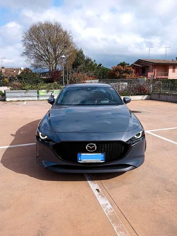Usata Mazda 3 Exceed 179 CV (131 kW) 2019 Grigio Berlina