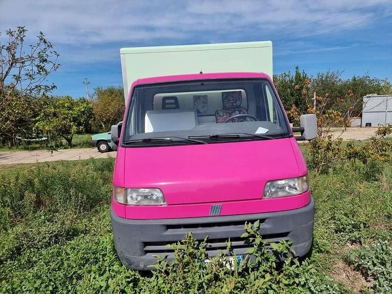 Usata Fiat Ducato 86 CV (63 kW) 1998 Lilla Furgone