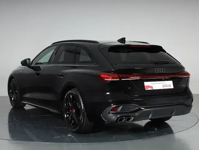 Usata Audi A5 S-Line 204 CV (150 kW) 2025 Nero mito met. Station wagon