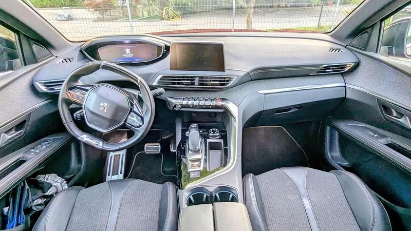 Usata Peugeot 3008 GT-line 131 CV (96 kW) 2019 Rosso SUV
