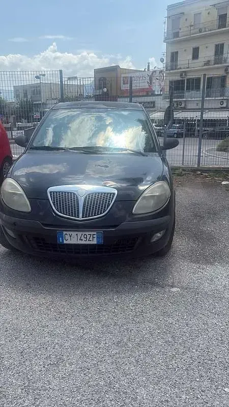 Usata Lancia Ypsilon 69 CV (50 kW) 2005 Utilitaria
