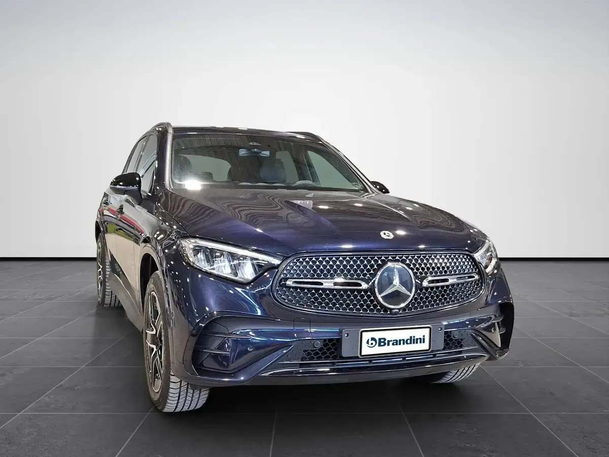 Usata Mercedes GLC300de Advanced 197 CV (144 kW) 2023 Blu notte SUV