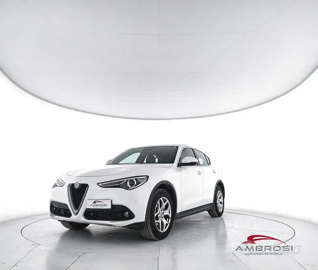 Usata Alfa Romeo Stelvio Veloce 209 CV (153 kW) 2021 SUV