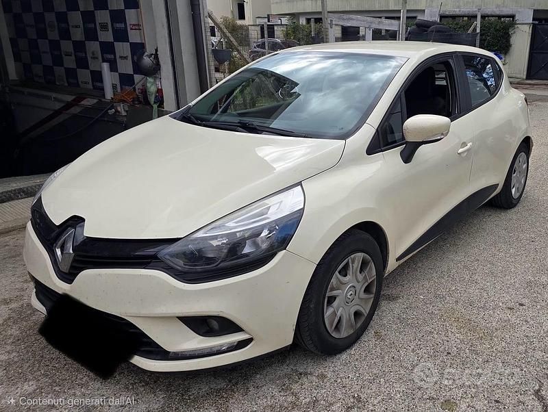 Usata Renault Clio 75 CV (55 kW) 2017 Utilitaria