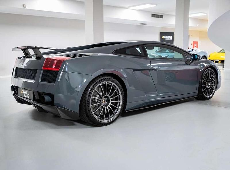 Usata Lamborghini Gallardo 530 CV (389 kW) 2007 Grigio scuro Coupé
