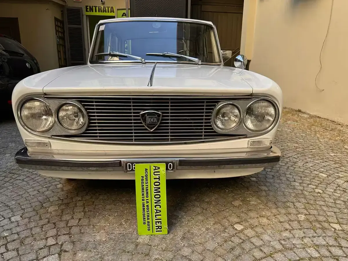 Usata Lancia Fulvia 86 CV (63 kW) 1970 Bianco Berlina