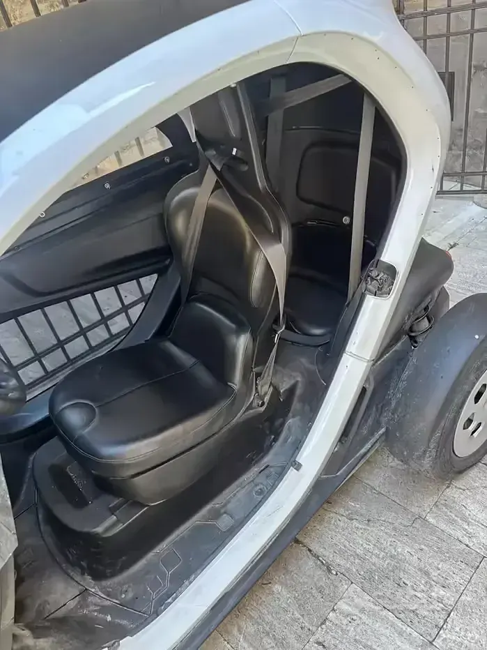 Usata Renault Twizy 12 kW (17 CV) 2012 Bianco Utilitaria