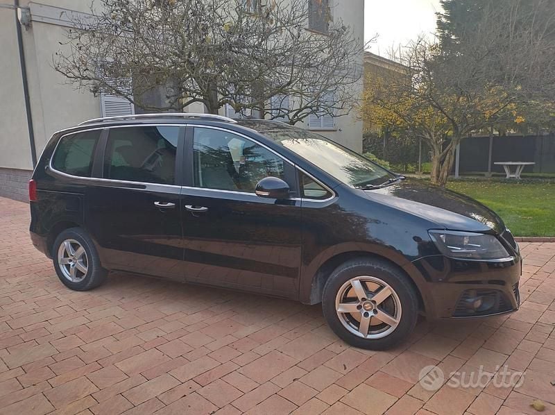 Nero Usata 2013 Seat Alhambra Monovolume | 10.000 € (Buon prezzo) - Immagine 1/4