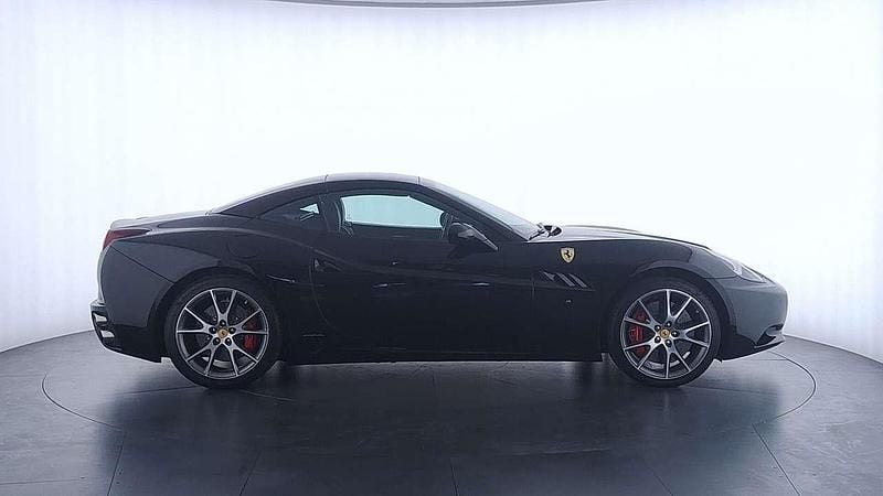 Usata Ferrari California 460 CV (338 kW) 2011 Nero Cabrio