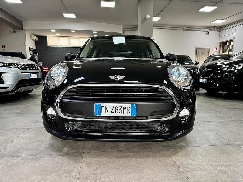 Usata Mini One D 95 CV (69 kW) 2018 Nero Utilitaria